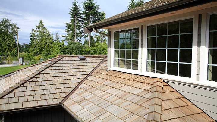 wood roofing