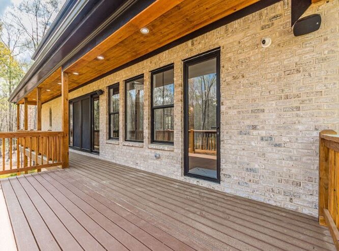Another-View-Of-Home-Deck