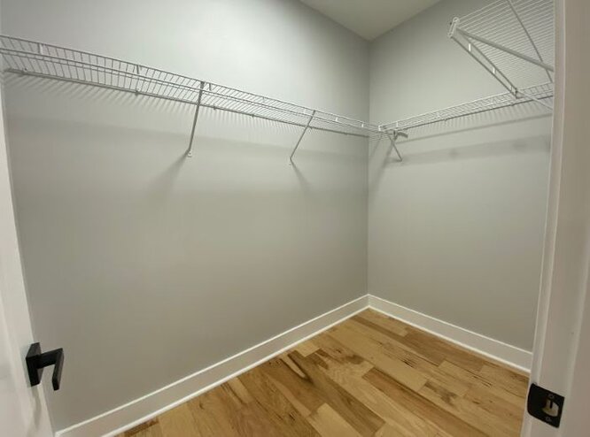 Closet (1)