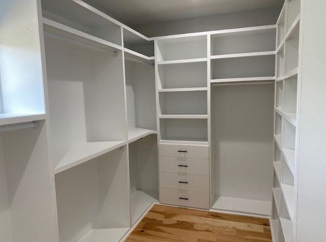 Closet-2