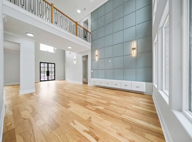 Entry-Foyer-View-2