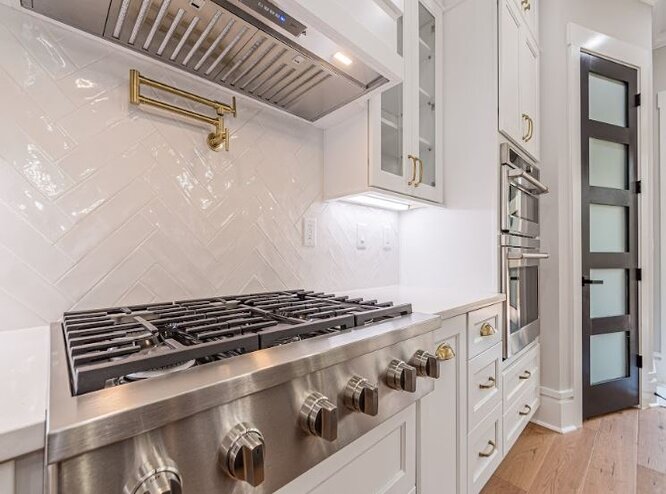 Kitchen-Cooker