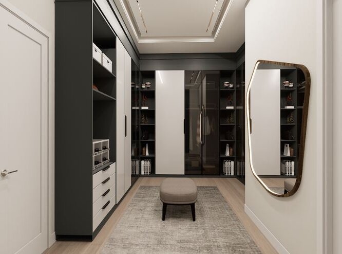 Masters-Closet