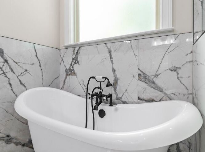 Tub