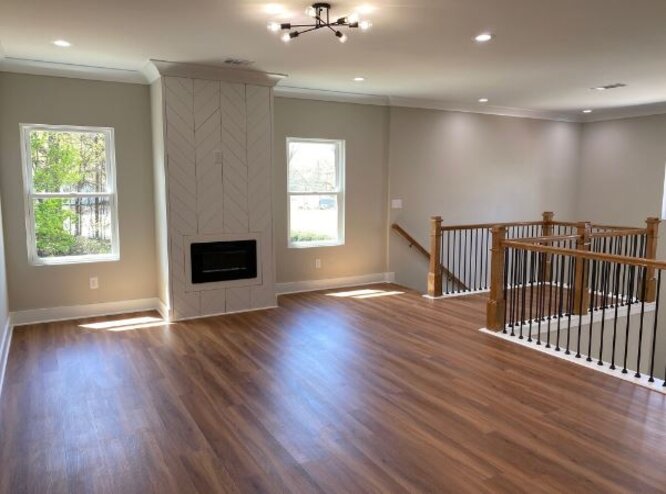 Upper-Level-Fireplace