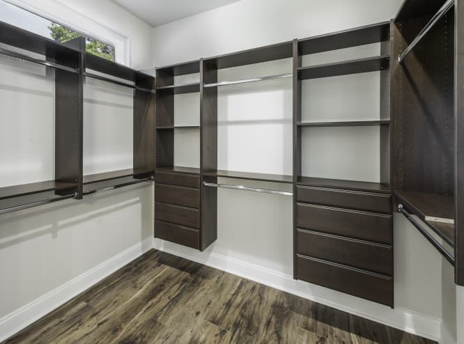 closet (1)