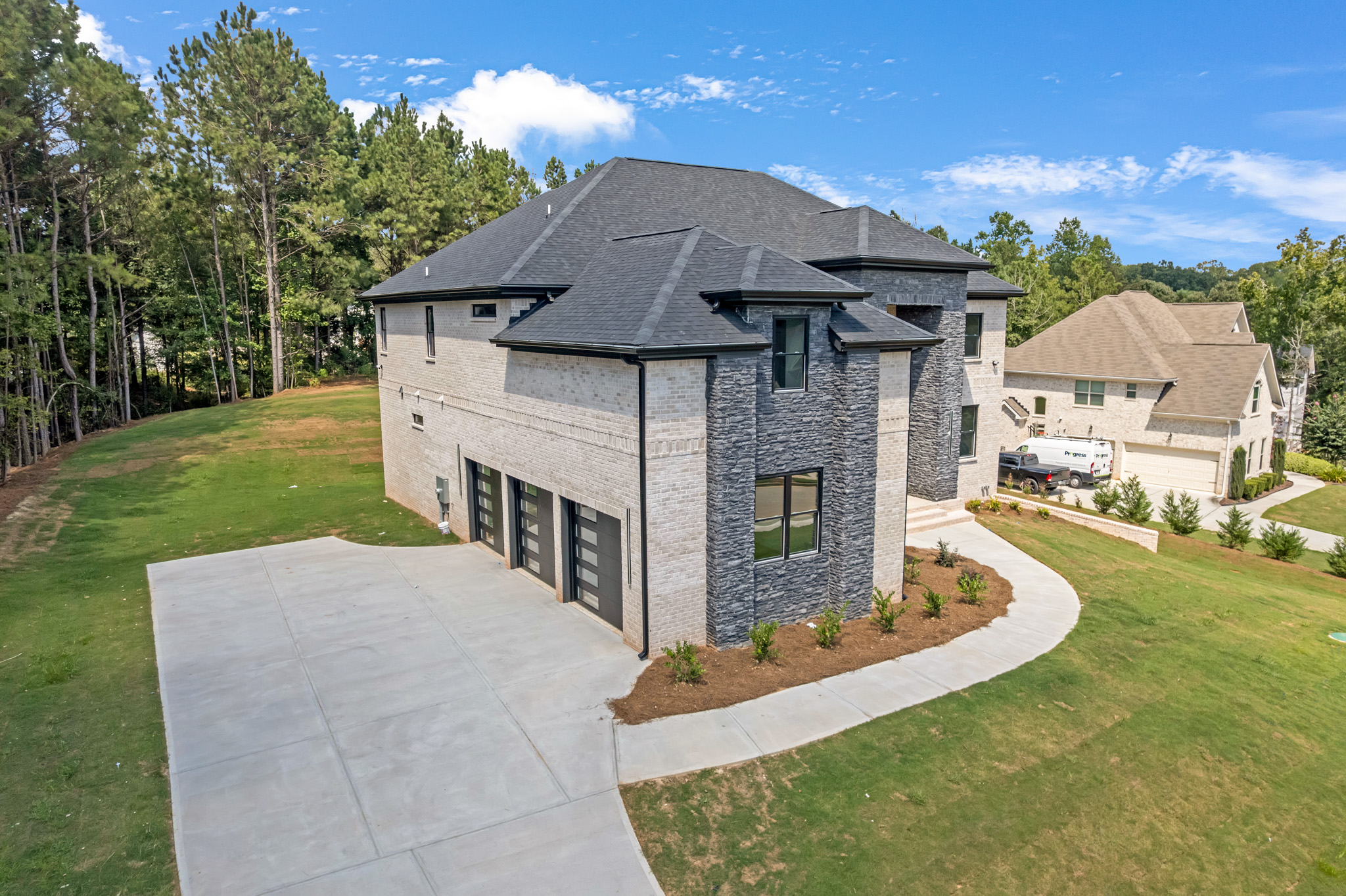 421 Saint Surey Way-03