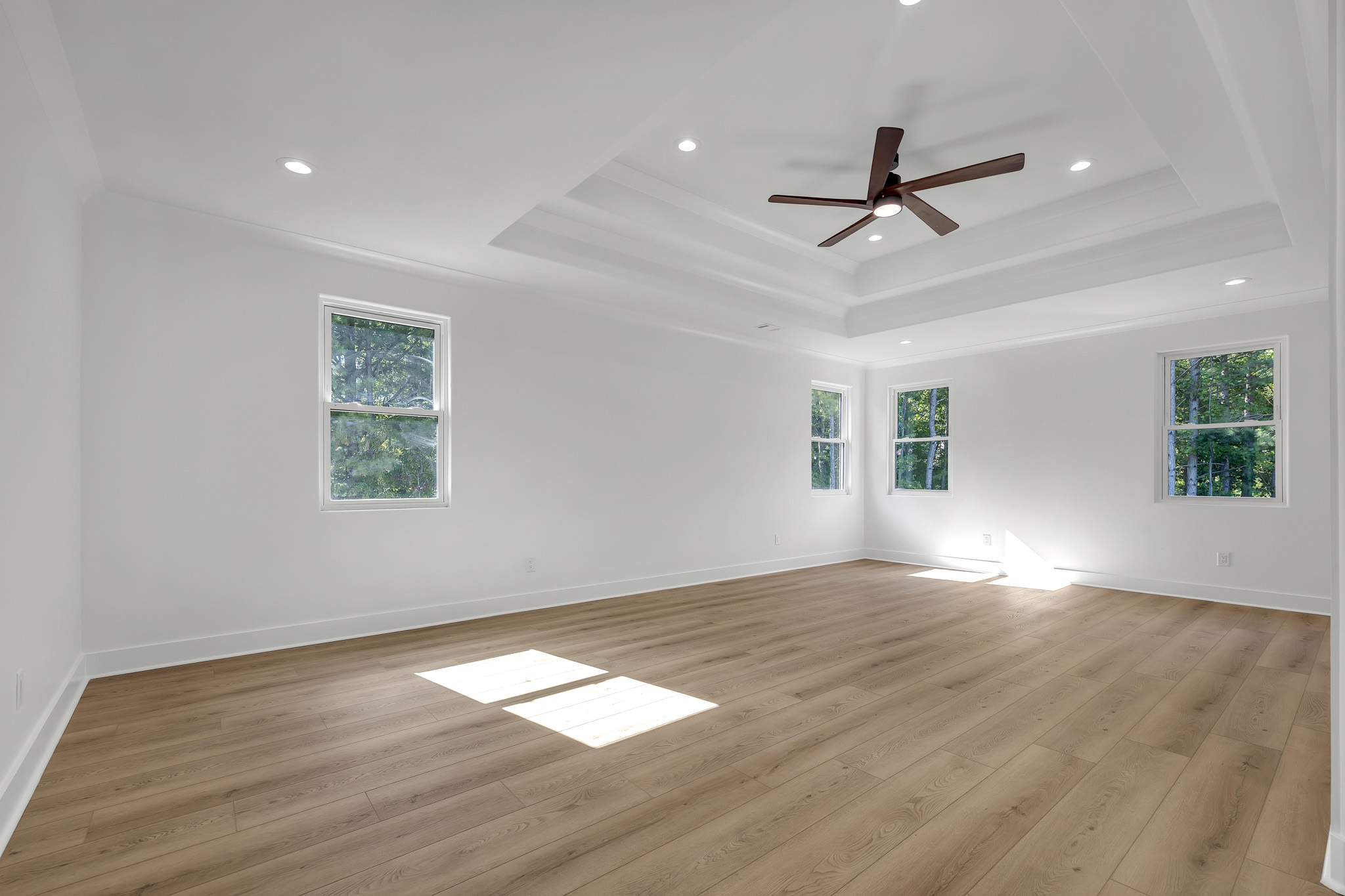 421 Saint Surey Way-29