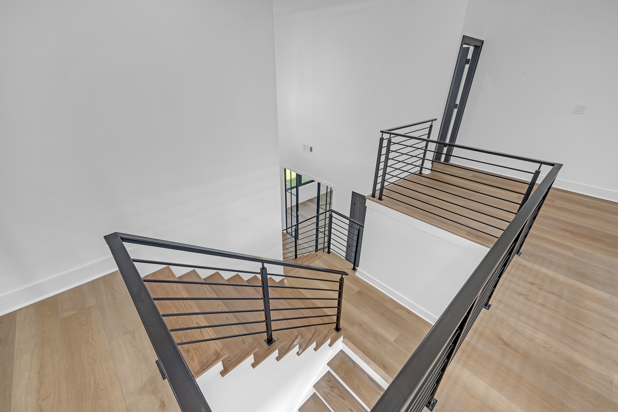 532 Saint Samber Dr-23