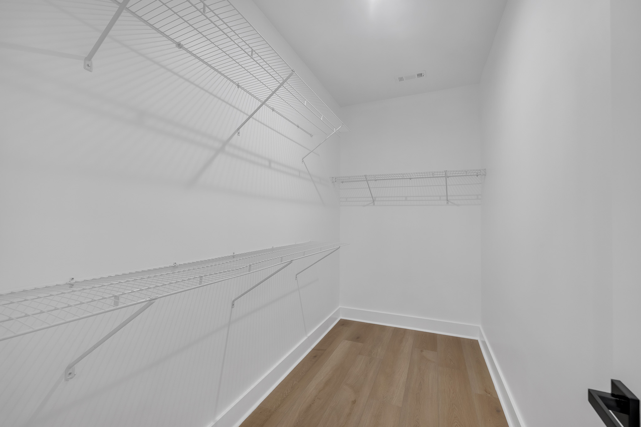 532 Saint Samber Dr-27