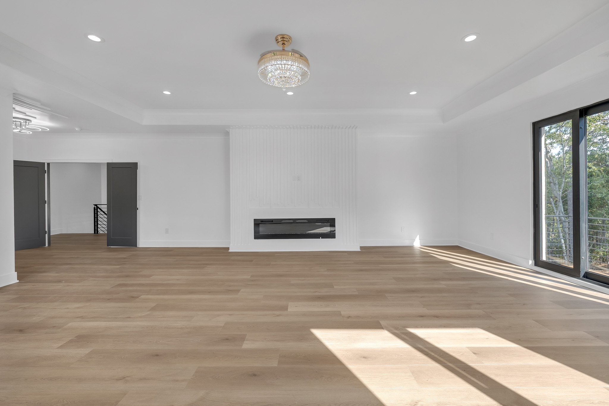 532 Saint Samber Dr-33