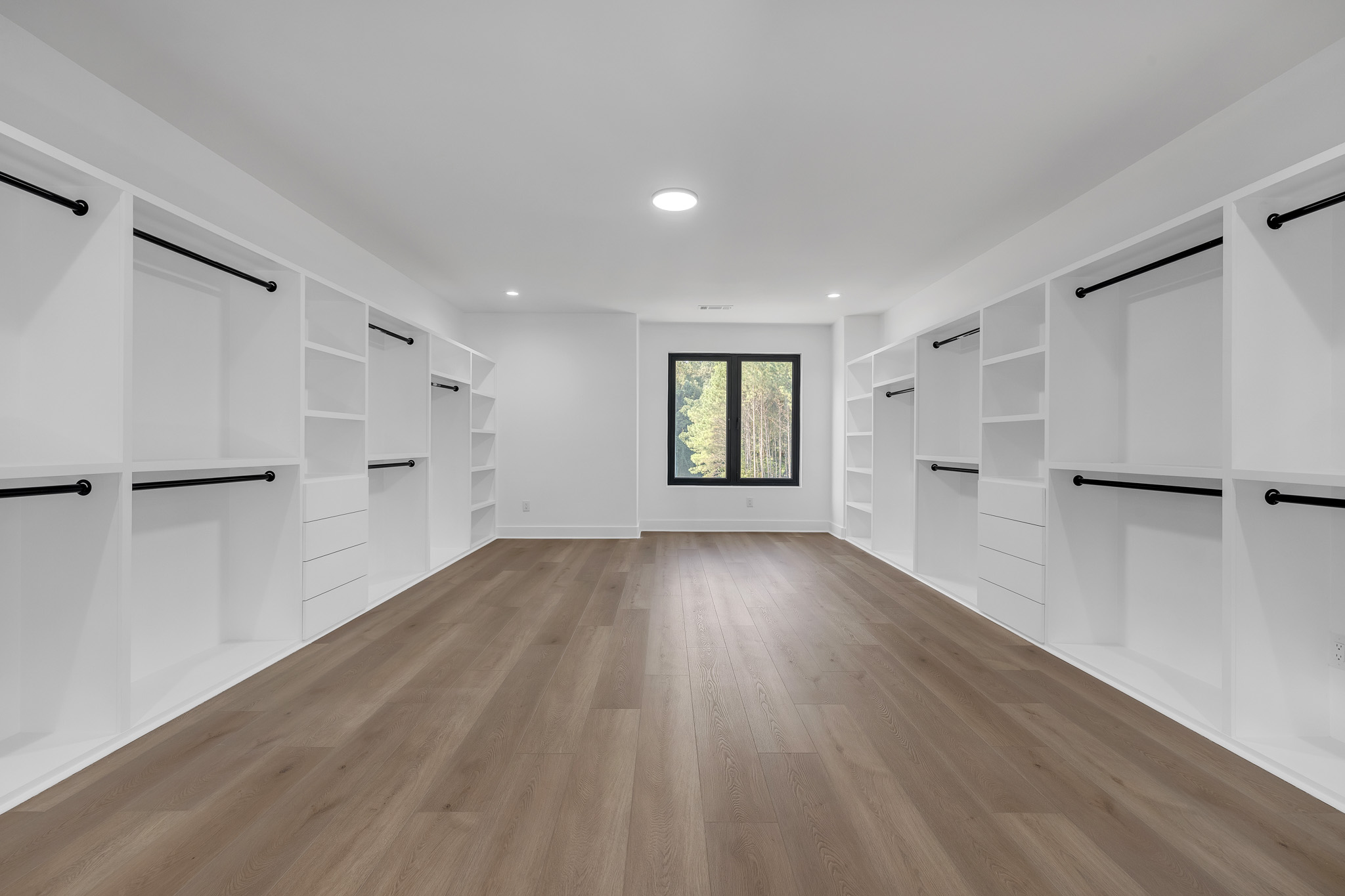 532 Saint Samber Dr-38