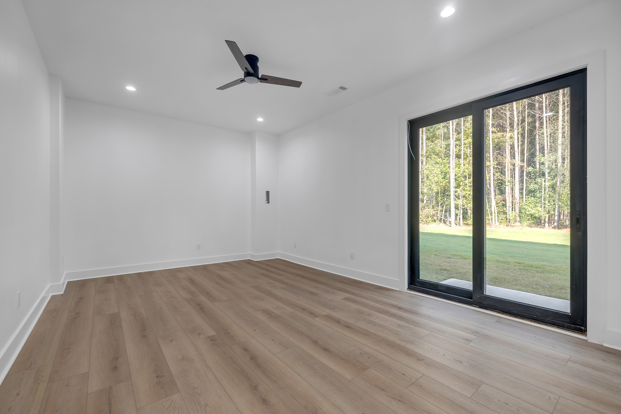 532 Saint Samber Dr-45