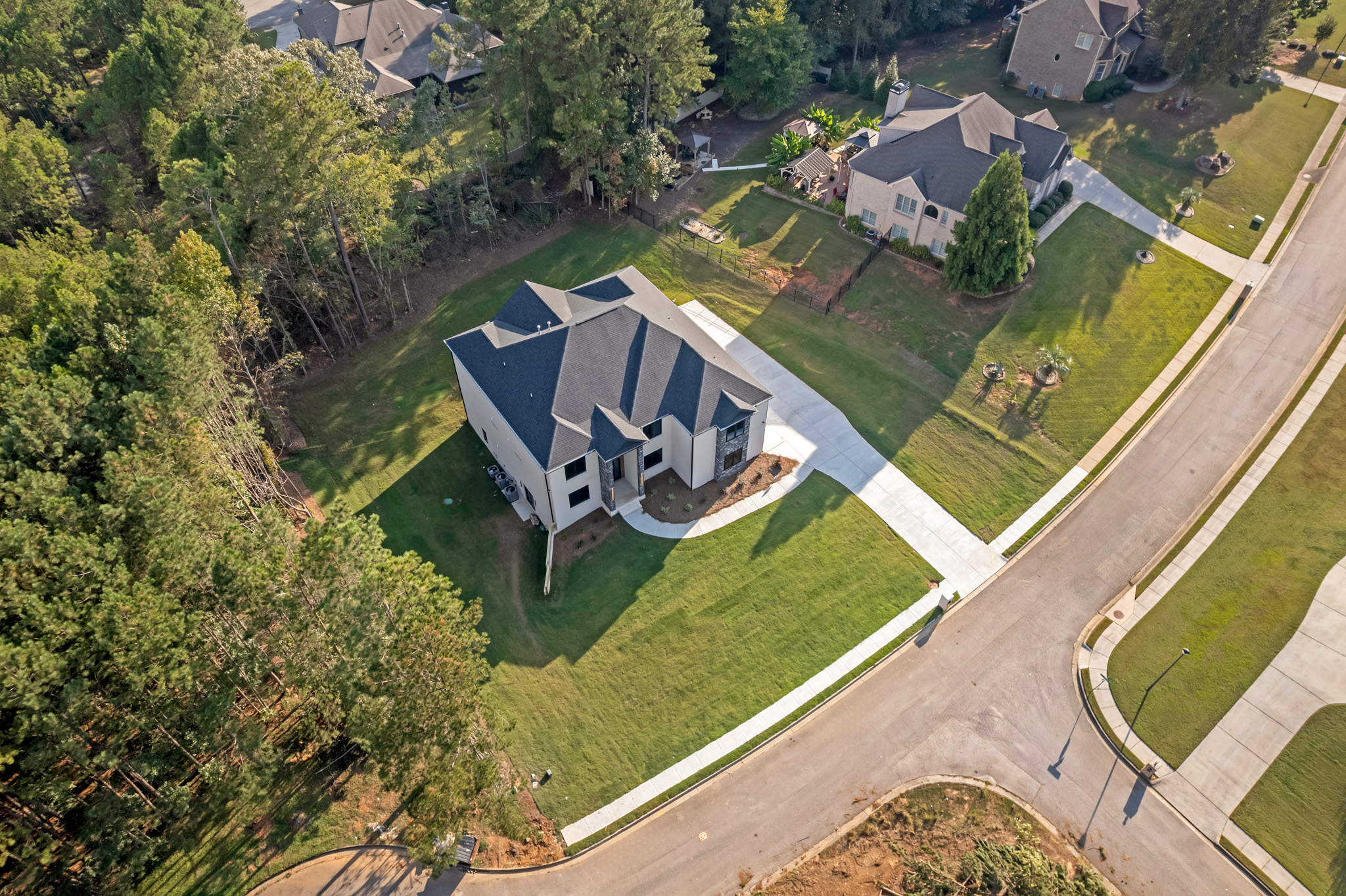532 Saint Samber Dr-51